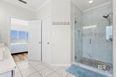 Calling all investors and dream home seekers! This exceptional - photo 30