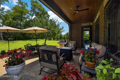 This beautiful stone-and-brick Tuscan-inspired home in the gated - photo 33