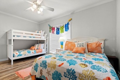 Calling all investors and dream home seekers! This exceptional - photo 35