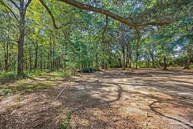BEAUTIFUL WOODED LOT IN CUL DE SAC CLOSE TO BEACHES AND I-10 - photo 3