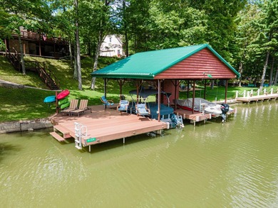 This visually stunning, premier lakefront log home on a - photo 11