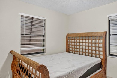 Welcome to your island retreat in the sought-after community of - photo 15