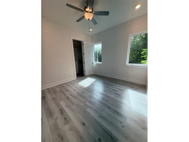 Discover this stunning new 4-bedroom, 4-bathroom home in South - photo 16