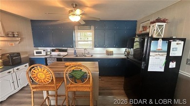BACK ON THE Market at no fault of the seller. Charming 3-bedroom - photo 21