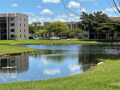 Lake Condo For Sale in Sunrise, Florida