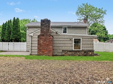 Welcome to 44 Barmore Drive West - a beautifully renovated home - photo 31