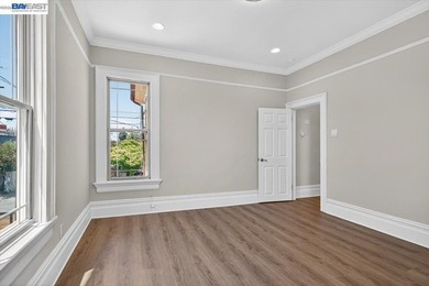 Victorian duplex offering approximately 2,590 square feet, 6 - photo 33