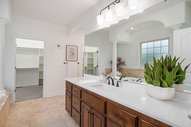 Elevate your life with your own private elevator in this - photo 33
