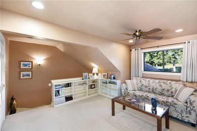 Here is your opportunity to own one of the best views in the - photo 35
