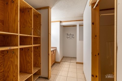Prime commercial opportunity in a highly visible and easily - photo 36