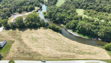(private lake, pond, creek) Lot For Sale in Rockford Iowa