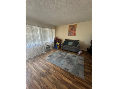 Additional listing photo 1