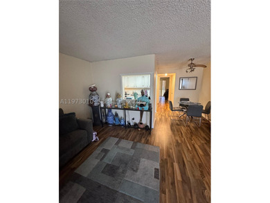 Additional listing photo 4