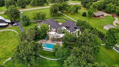 Family Compound! This one-of-a-kind property offers a rare - photo 12