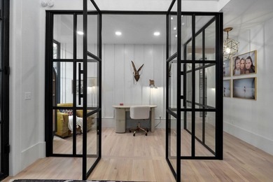 Family Compound! This one-of-a-kind property offers a rare - photo 26
