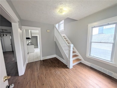 Another Rockin' Rochester Property! Welcome to this beautifully - photo 3