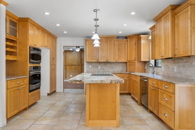 Experience the perfect balance of a Gorgeous Home, Detached Shop - photo 44