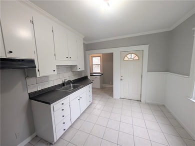 Another Rockin' Rochester Property! Welcome to this beautifully - photo 8
