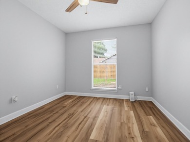 1565 Meadowbrook Ct brings together comfort, convenience, and - photo 48