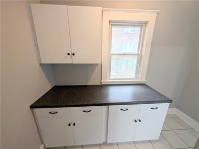 Another Rockin' Rochester Property! Welcome to this beautifully - photo 9