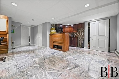Beautifully redone 2 family house. Nothing to do but move in - photo 17