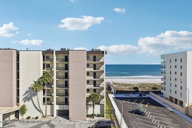 Wake up to endless ocean views in this stunning 6th-floor - photo 30