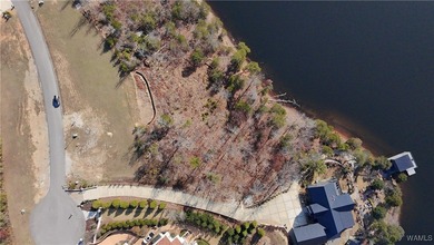 Lake Tuscaloosa Lot For Sale in Tuscaloosa Alabama