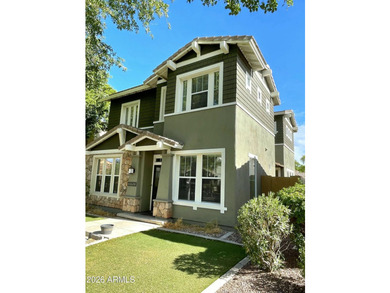 Gorgeous low maintenance single family home conveniently nestled - photo 3