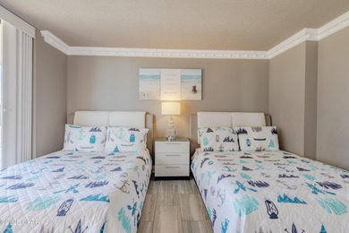Experience coastal living in this beautifully updated 3-bedroom - photo 33