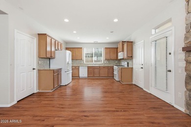 Gorgeous low maintenance single family home conveniently nestled - photo 10