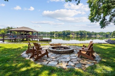 Lake Home For Sale in Lake Wylie, South Carolina