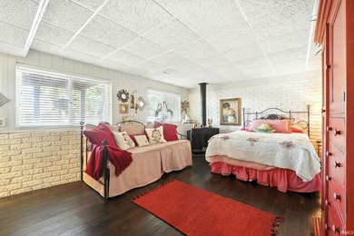 Experience elevated lakefront living on the prestigious Barbee - photo 21