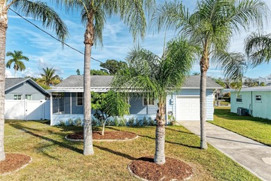 Manatee River Home For Sale in Ellenton Florida