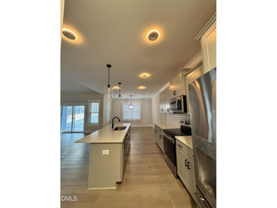 Welcome to your DREAM home! Move in ready! Beautiful ''Chest - photo 21