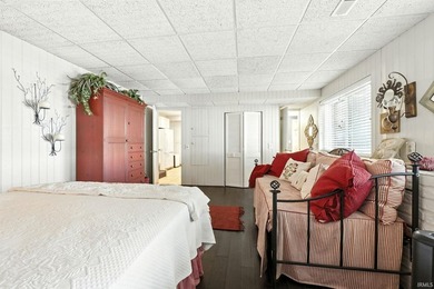 Experience elevated lakefront living on the prestigious Barbee - photo 22