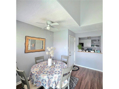 Location! Location! Location!! Beautifull 2-bedroom, 2-bath - photo 6