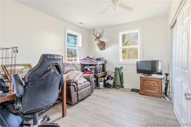 Welcome to this beautifully renovated, move-in-ready home - photo 11