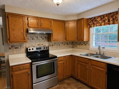 Discover peaceful country living in the River Bluffs - photo 17