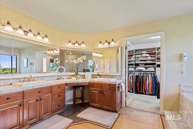 Nestled on a sprawling 4.5-acre estate, this breathtaking - photo 18