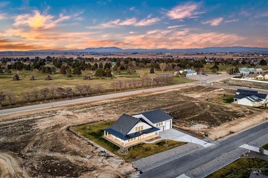 Located in Waterbrook Farms, a boutique community of just 26 - photo 2