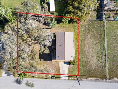 COASTAL RETREAT WITH WATERVIEW | GREENHOUSE | TWO LOTS! This - photo 4