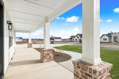 Located in Waterbrook Farms, a boutique community of just 26 - photo 5