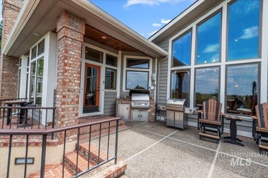 Nestled on a sprawling 4.5-acre estate, this breathtaking - photo 37