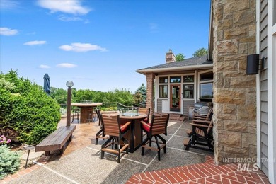 Nestled on a sprawling 4.5-acre estate, this breathtaking - photo 38