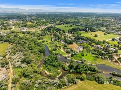 Nestled on a sprawling 4.5-acre estate, this breathtaking - photo 49