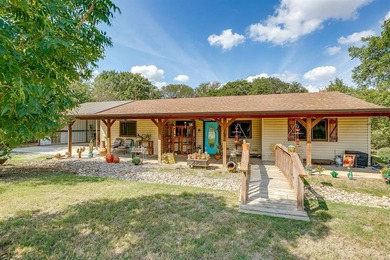(private lake, pond, creek) Home For Sale in Boyd Texas