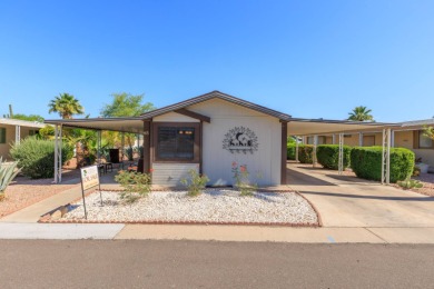 (private lake, pond, creek) Home For Sale in Apache Junction Arizona