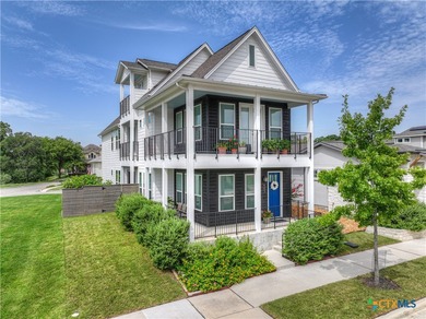 (private lake, pond, creek) Home For Sale in New Braunfels Texas