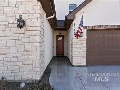 Welcome to effortless luxury living in this custom-built 3 - photo 4