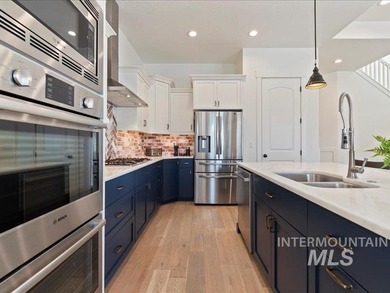 Welcome to effortless luxury living in this custom-built 3 - photo 10